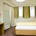 Ingrid Aparthotel